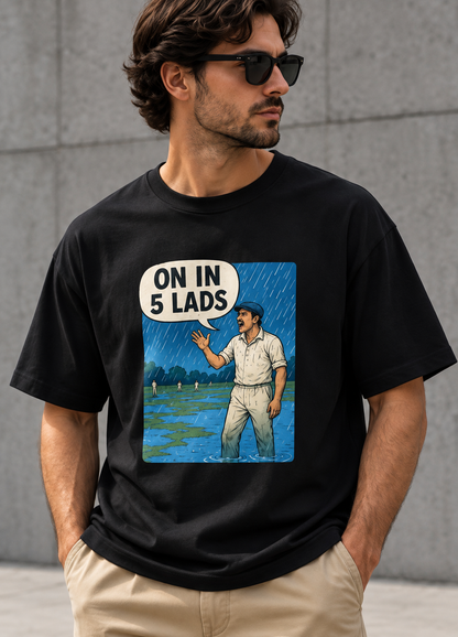 "On in 5 lads" Oversized T-Shirt